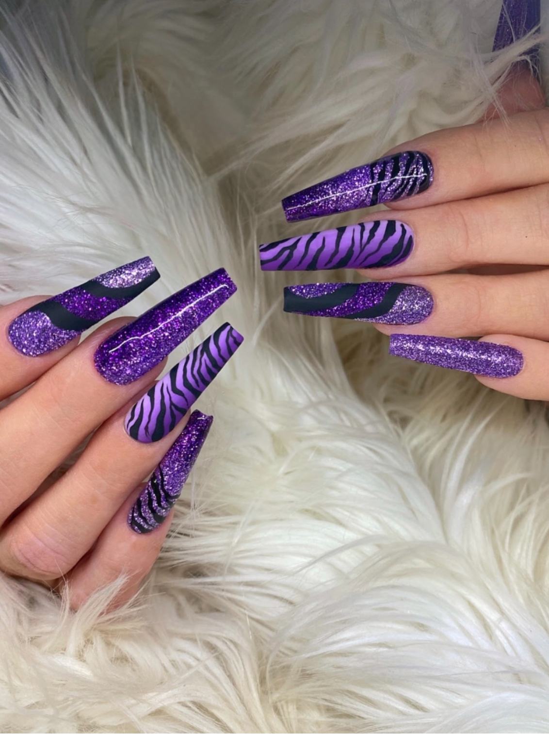 Lori Nails nail photo 1