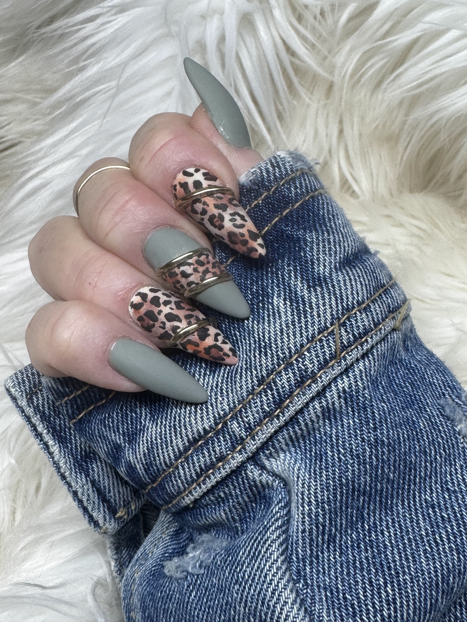 Lori Nails nail photo 2
